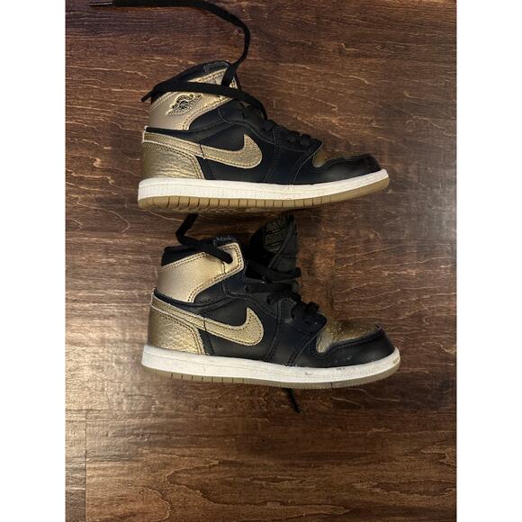 Toddler air Jordan retro 1 high OG black/gold size 10c - Picture 3 of 7